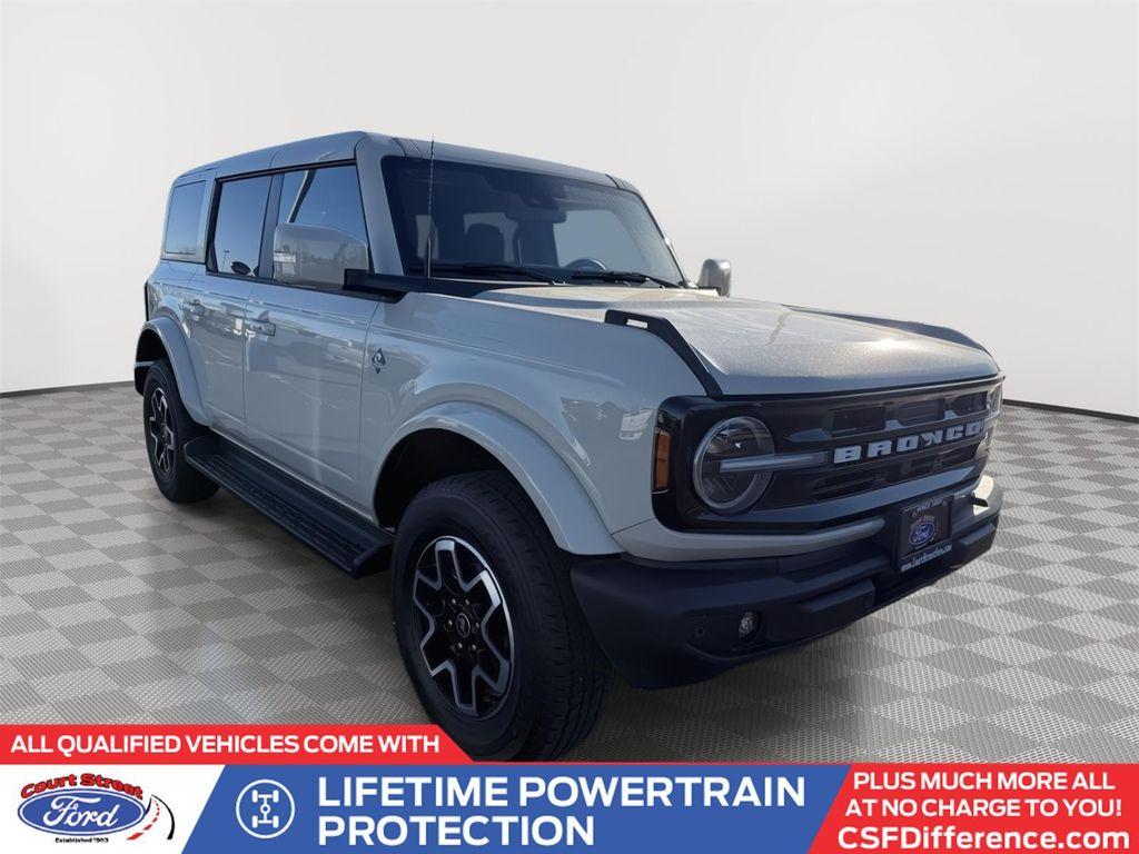 new 2025 Ford Bronco car, priced at $55,995
