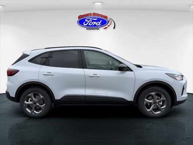 new 2025 Ford Escape car, priced at $33,096