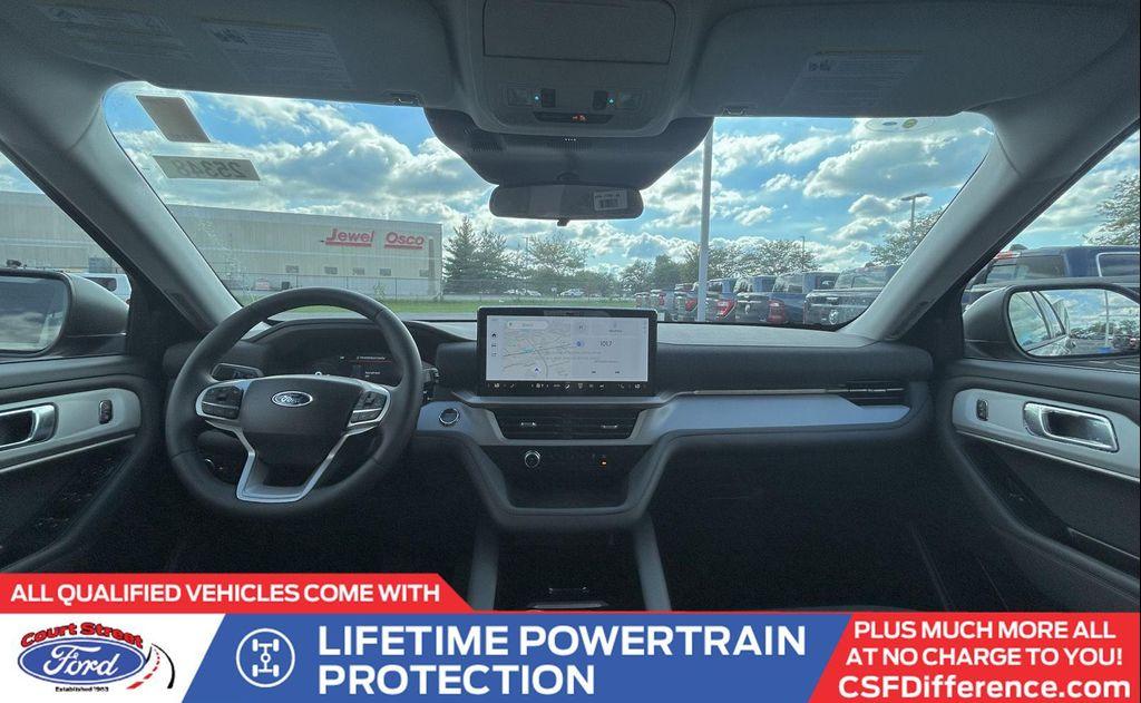 new 2025 Ford Explorer car, priced at $41,450