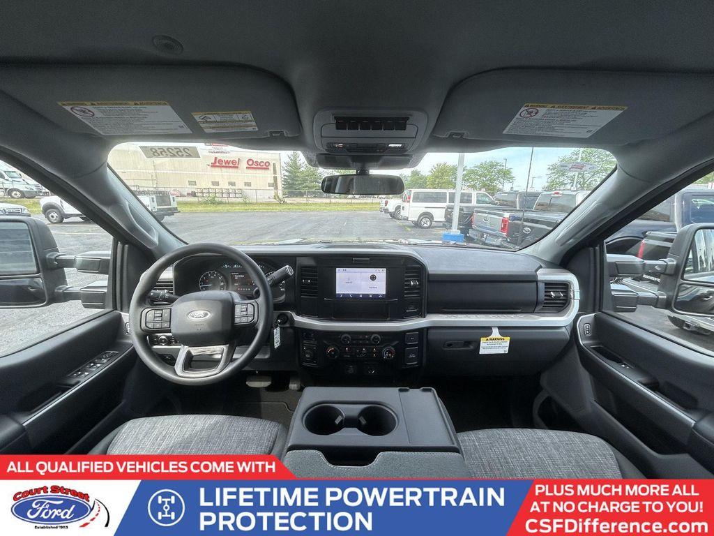 new 2025 Ford F-250 car, priced at $55,471