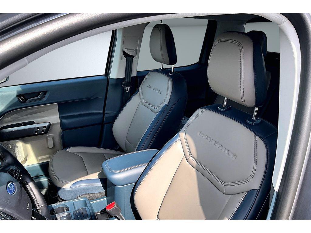 new 2025 Ford Maverick car, priced at $39,600