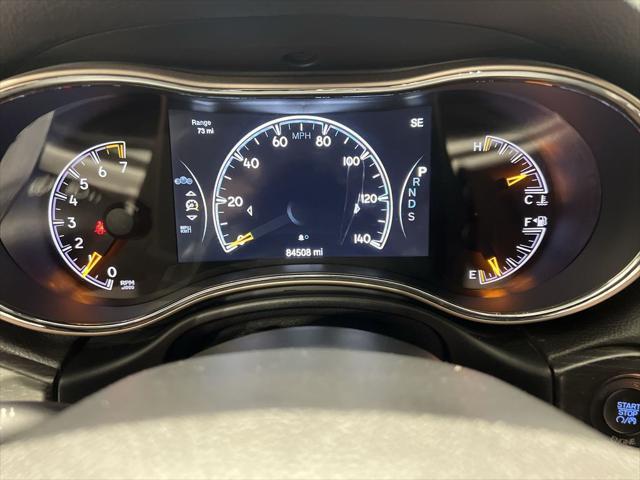 used 2014 Jeep Grand Cherokee car, priced at $15,249