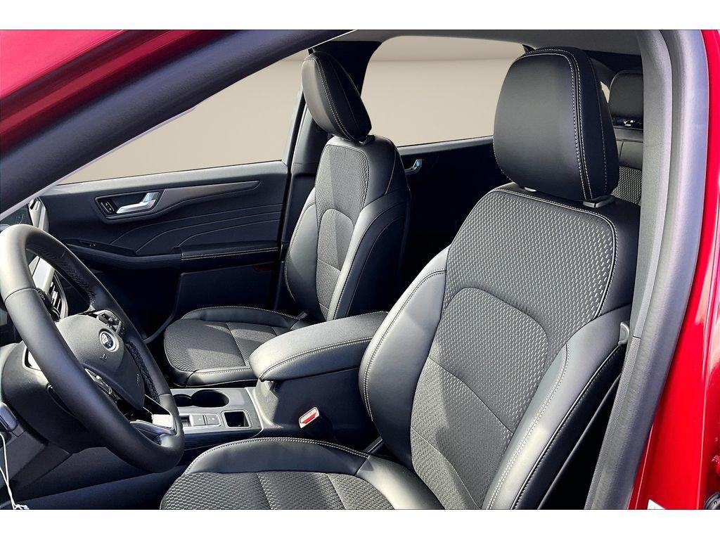 new 2026 Ford Escape PHEV car, priced at $33,390