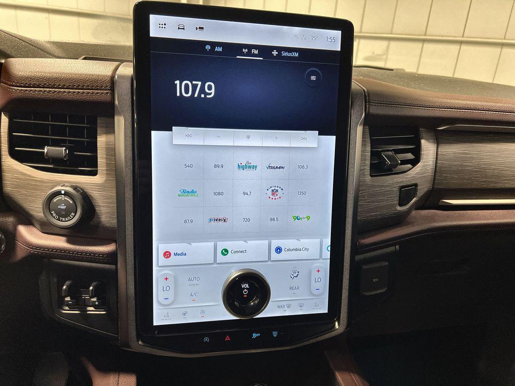 used 2024 Ford Expedition car, priced at $60,999