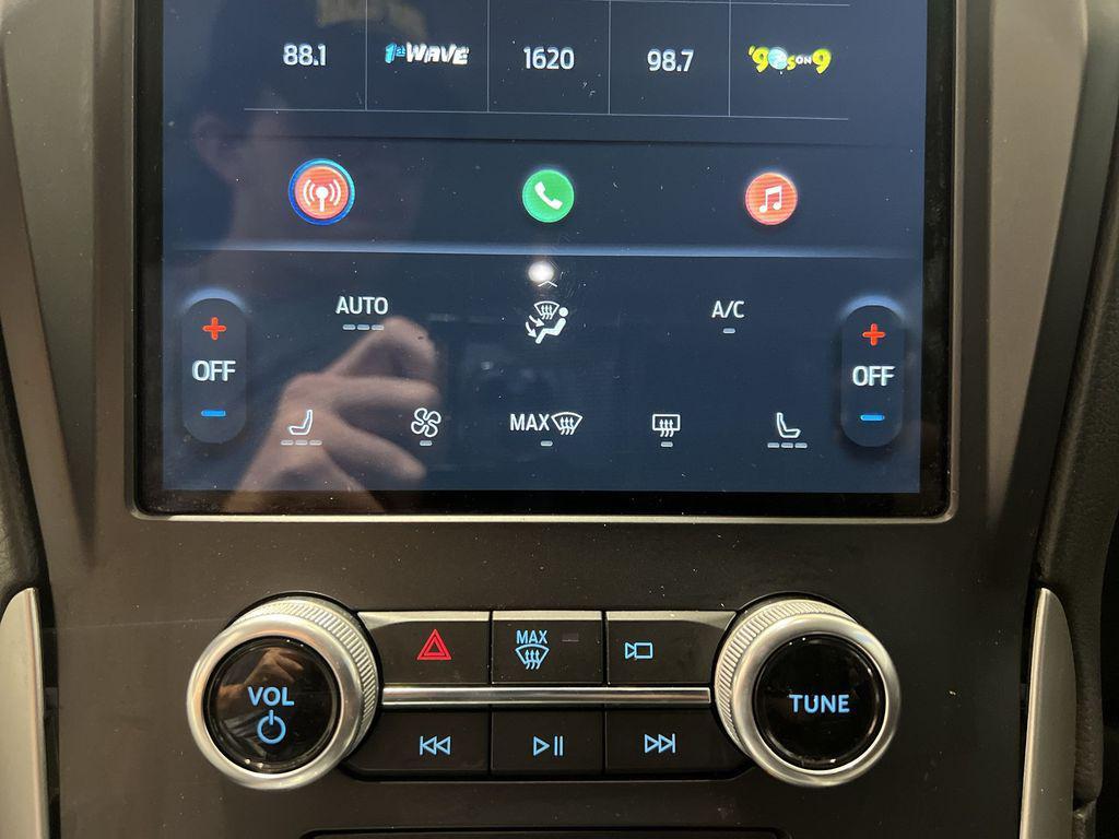 used 2022 Ford Edge car, priced at $28,484