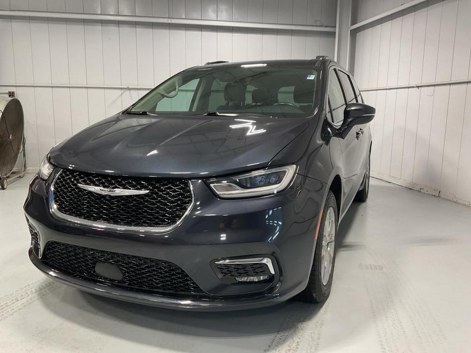 used 2021 Chrysler Pacifica car, priced at $29,449