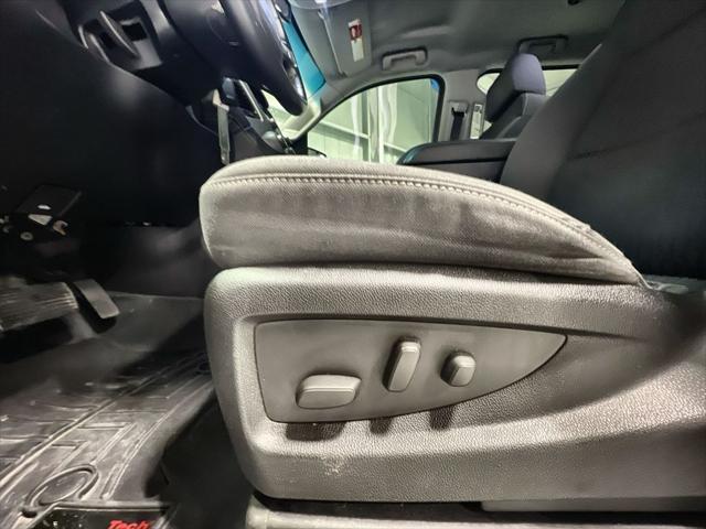used 2015 GMC Yukon car, priced at $18,699