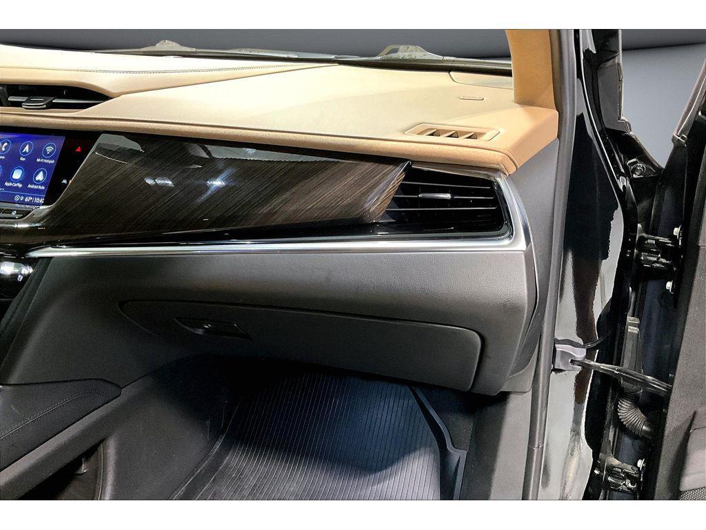 used 2024 Cadillac XT6 car, priced at $48,249