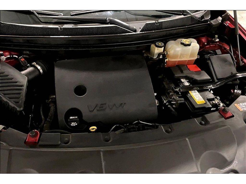 used 2018 Chevrolet Traverse car, priced at $12,099