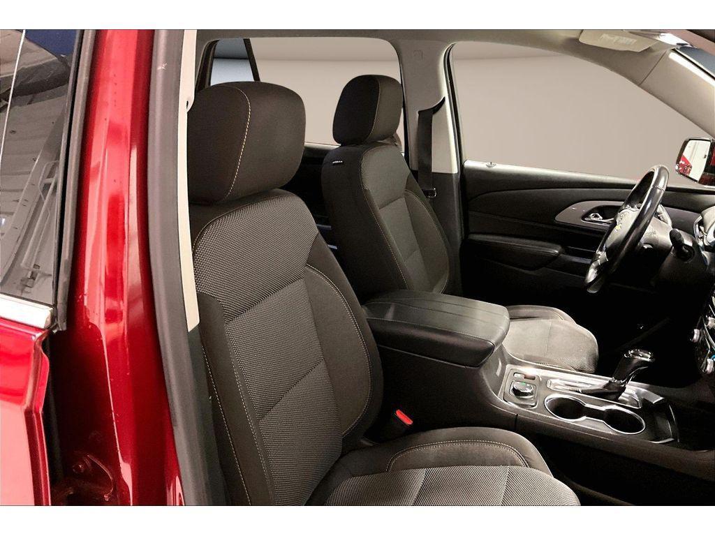 used 2018 Chevrolet Traverse car, priced at $12,099