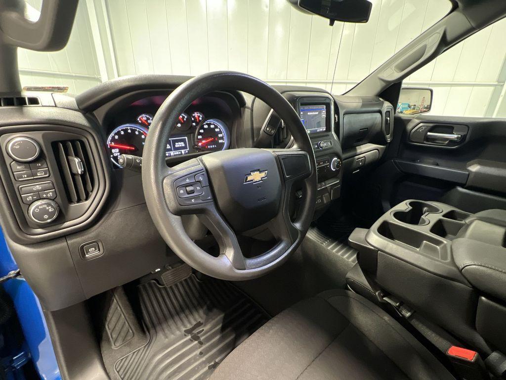 used 2022 Chevrolet Silverado 1500 car, priced at $35,292