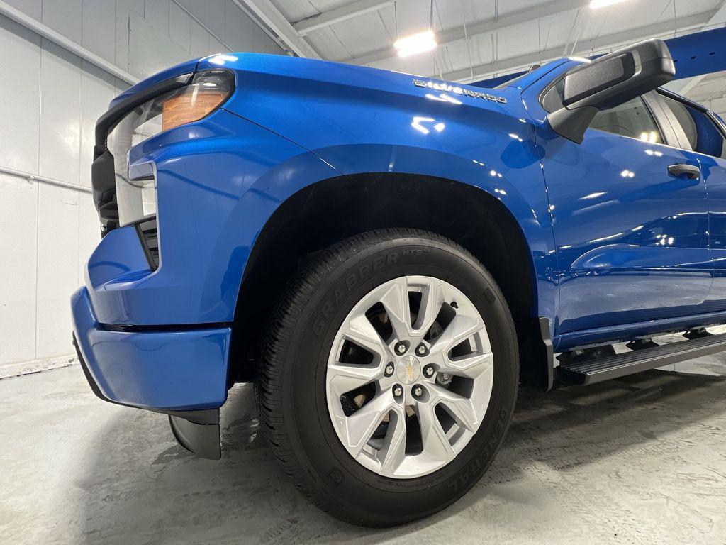 used 2022 Chevrolet Silverado 1500 car, priced at $35,292
