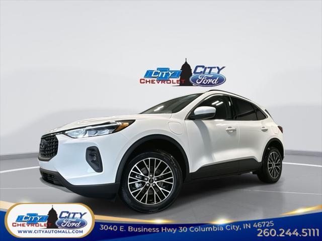 new 2025 Ford Escape PHEV car, priced at $27,592