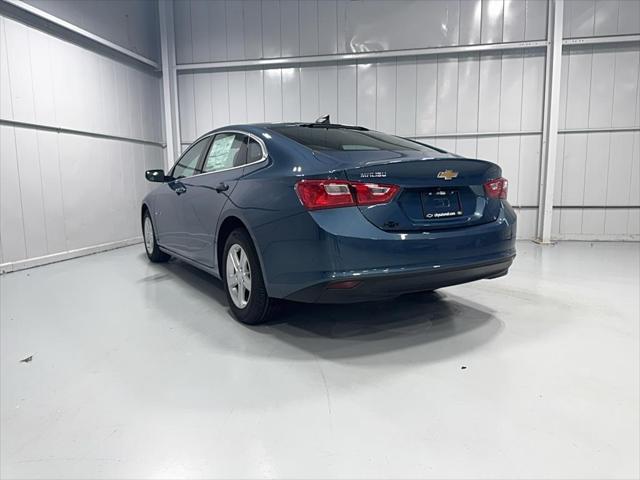 new 2025 Chevrolet Malibu car, priced at $26,070