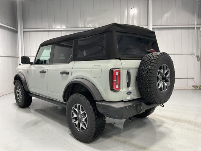 new 2024 Ford Bronco car, priced at $51,904