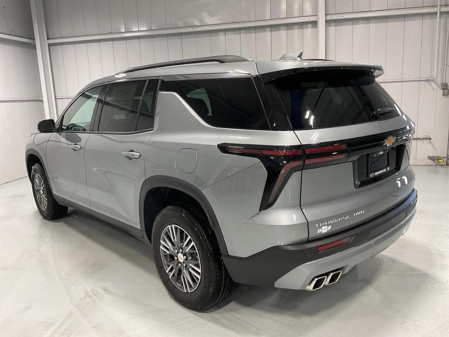 new 2024 Chevrolet Traverse car, priced at $43,670
