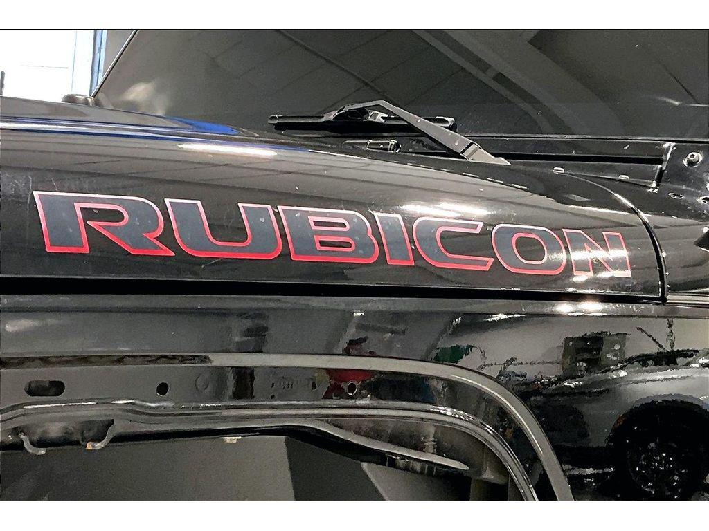 used 2015 Jeep Wrangler Unlimited car, priced at $19,299