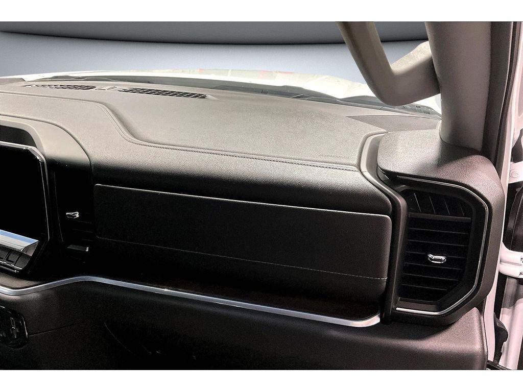 used 2022 GMC Sierra 1500 car, priced at $42,693