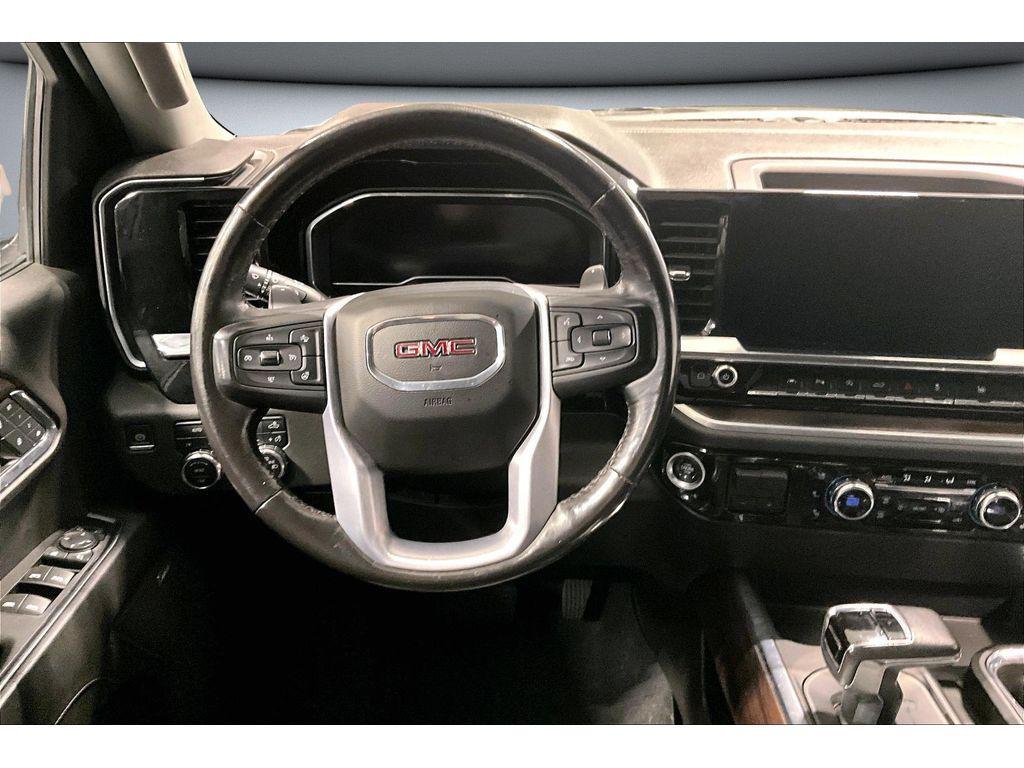 used 2022 GMC Sierra 1500 car, priced at $42,693