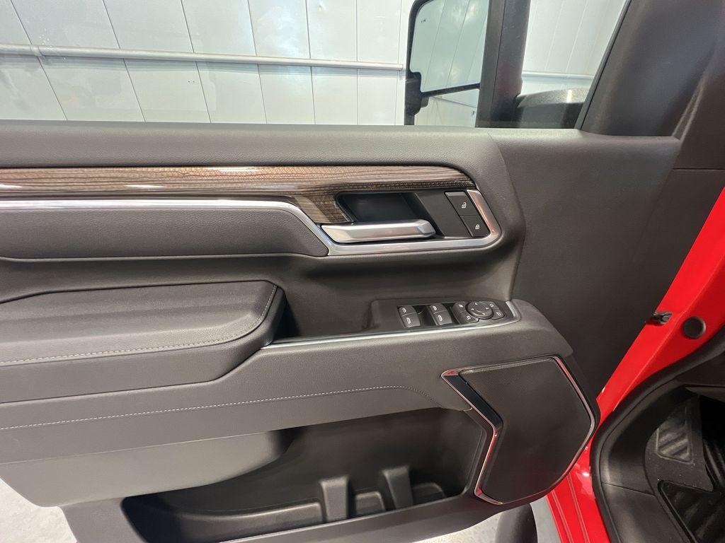 new 2025 Chevrolet Silverado 2500 car, priced at $64,800