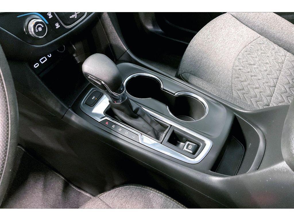 used 2022 Chevrolet Equinox car, priced at $23,894