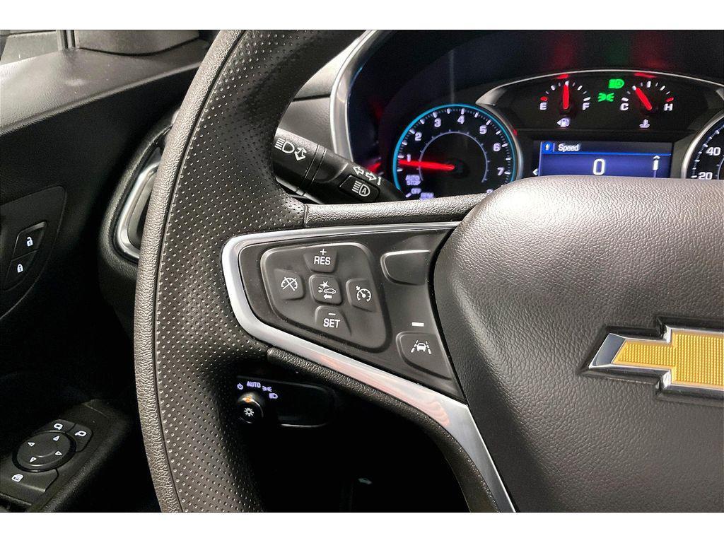 used 2022 Chevrolet Equinox car, priced at $23,894