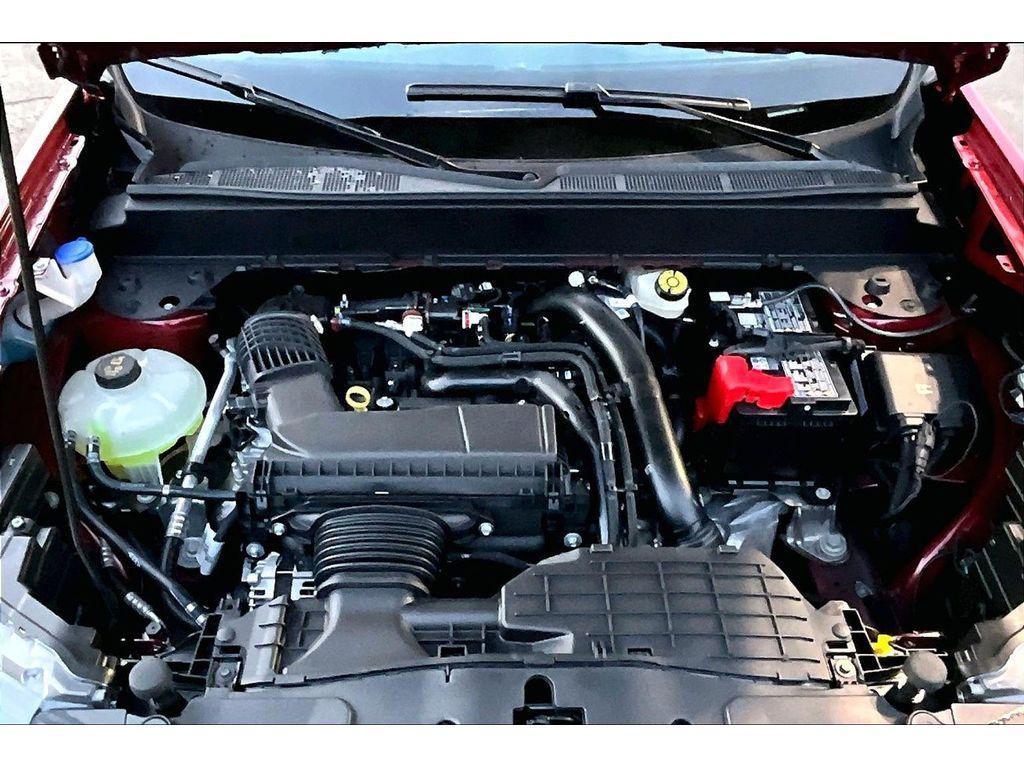 new 2025 Ford Maverick car, priced at $35,002