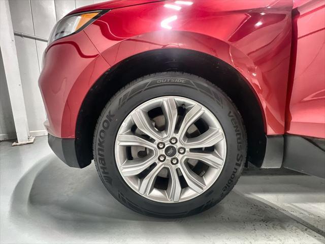 used 2024 Ford Edge car, priced at $33,653