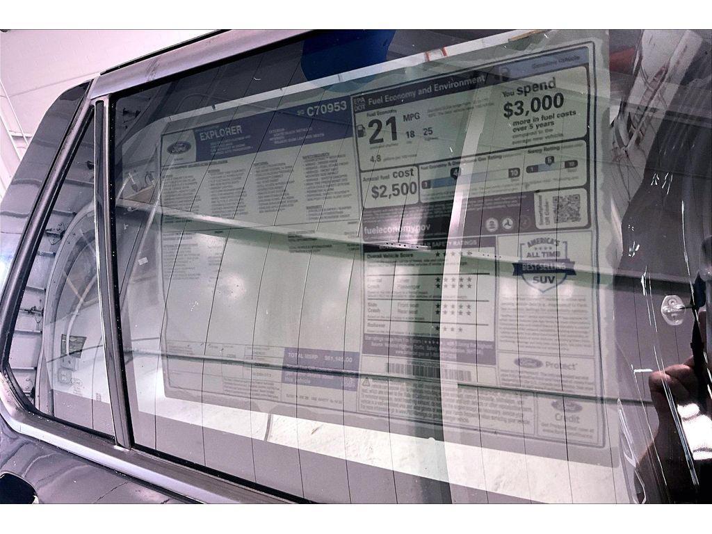 new 2025 Ford Explorer car, priced at $57,032