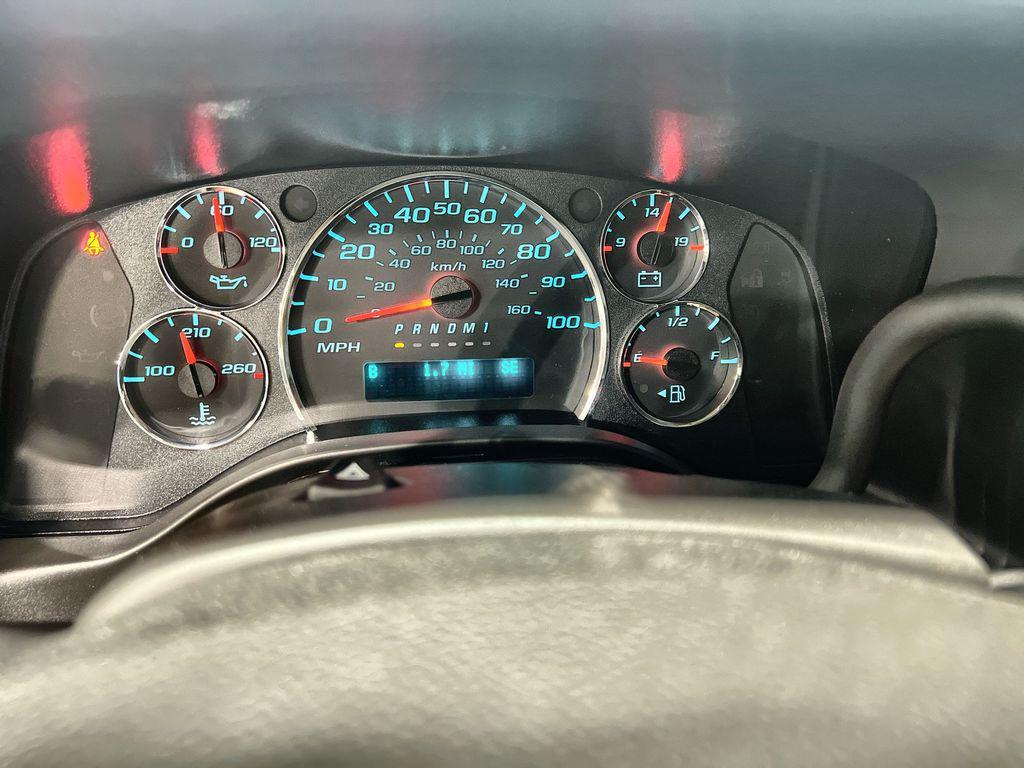 new 2025 Chevrolet Express 2500 car, priced at $43,700