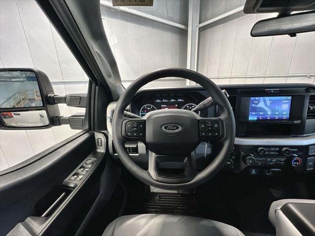 new 2025 Ford F-250 car, priced at $63,895