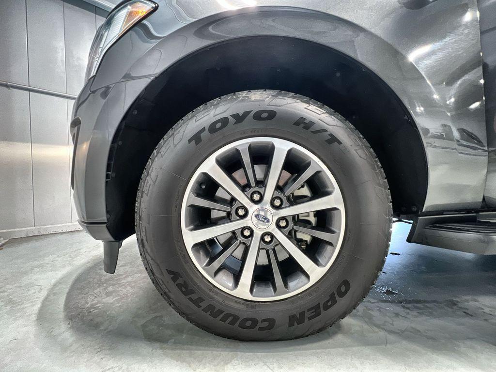 used 2020 Ford Expedition car, priced at $31,850