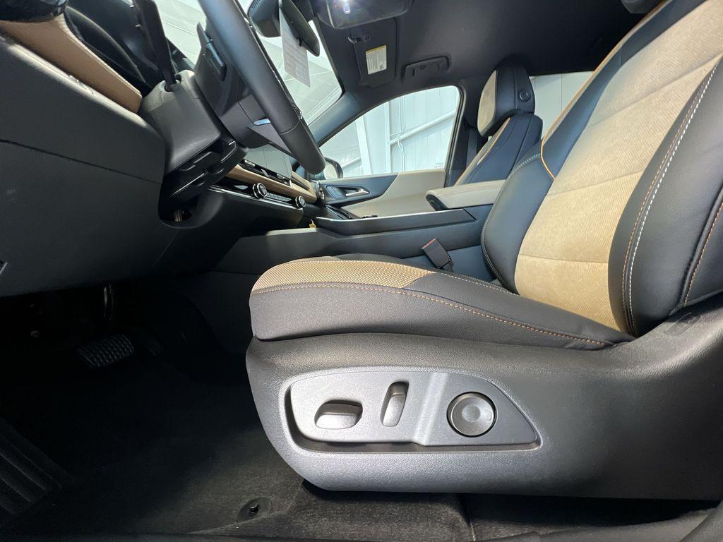 new 2026 Chevrolet Equinox car, priced at $34,853