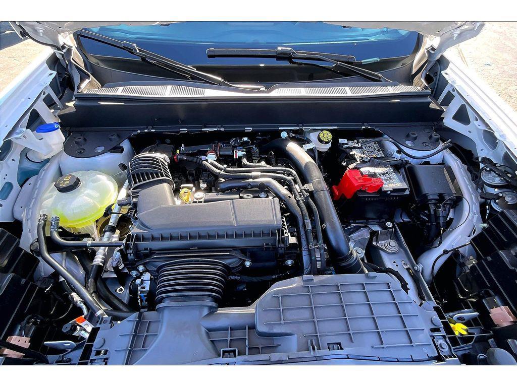 new 2025 Ford Maverick car, priced at $32,552