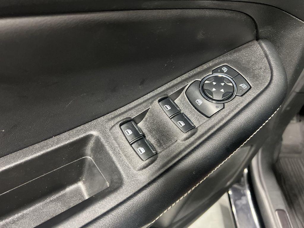 used 2024 Ford Edge car, priced at $35,599