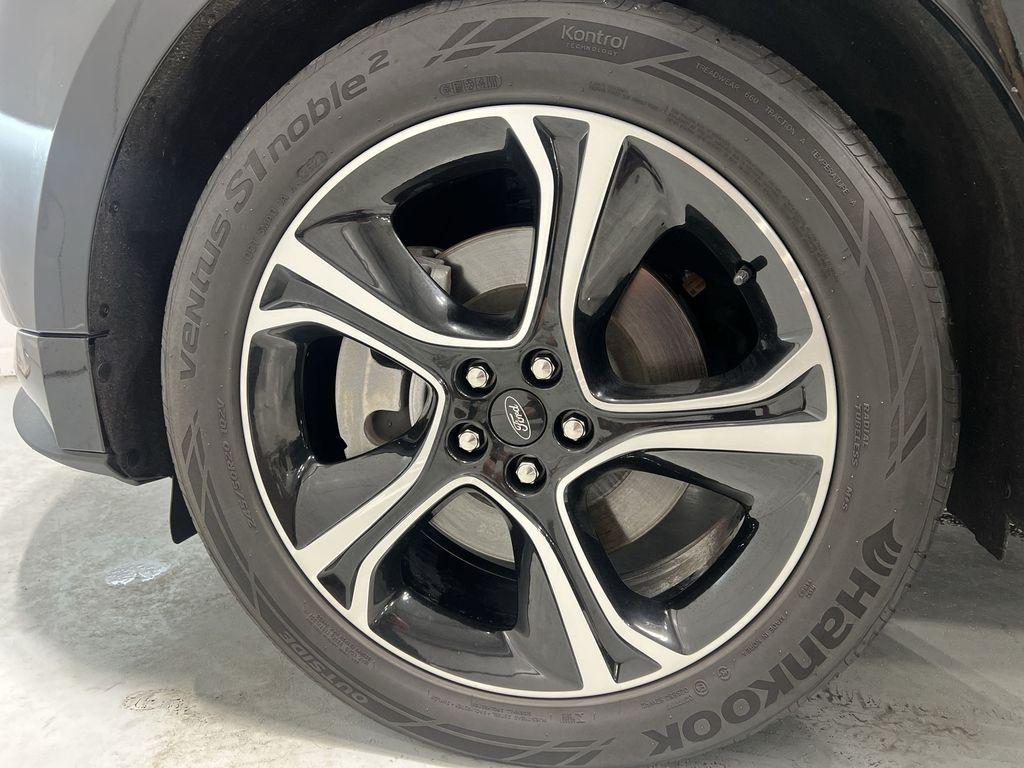 used 2024 Ford Edge car, priced at $35,599