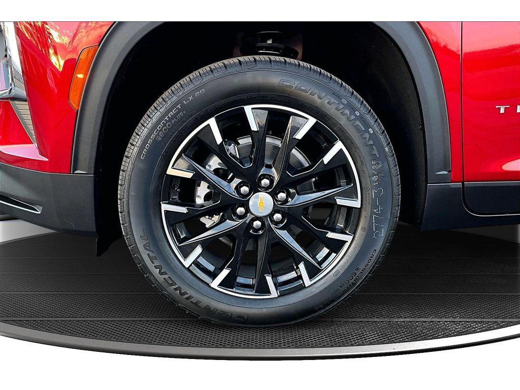 new 2026 Chevrolet Traverse car, priced at $46,899