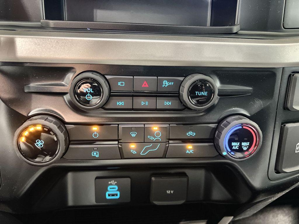 new 2025 Ford F-350 car, priced at $55,095
