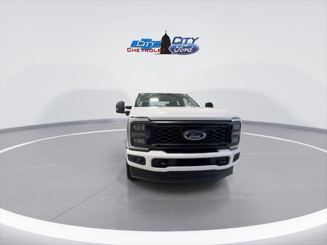 new 2025 Ford F-350 car, priced at $57,095