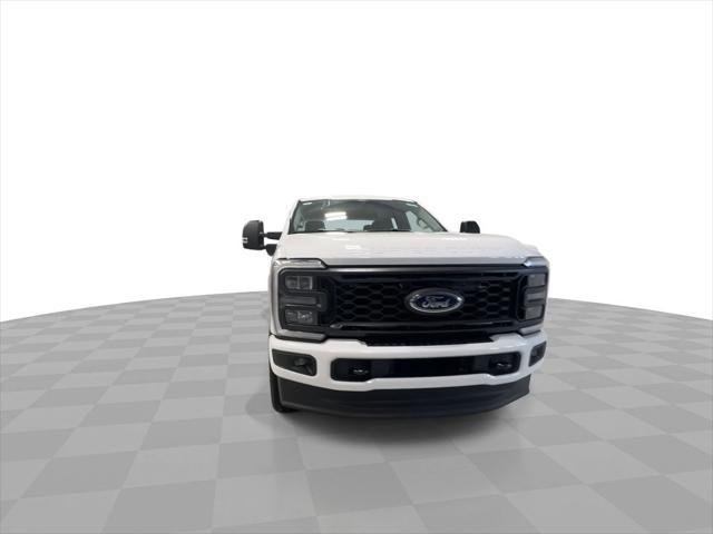 new 2025 Ford F-350 car, priced at $59,095