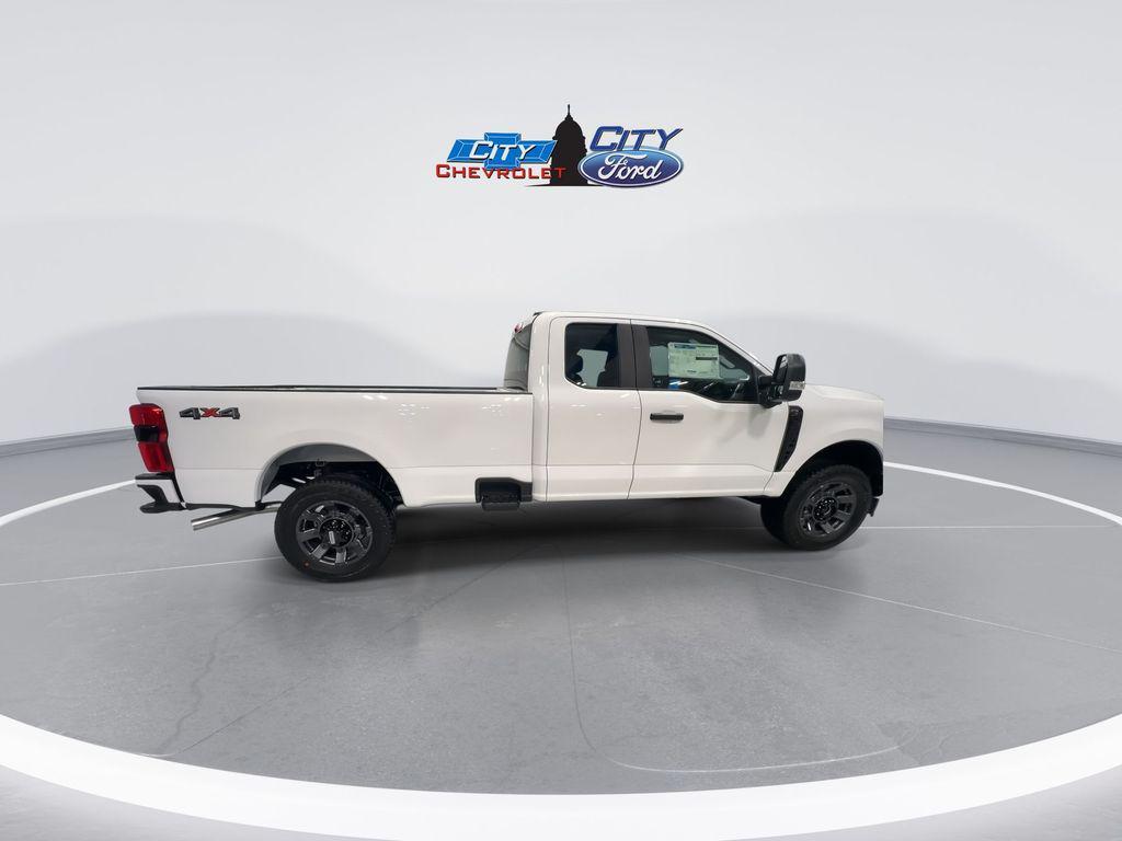 new 2025 Ford F-350 car, priced at $55,095