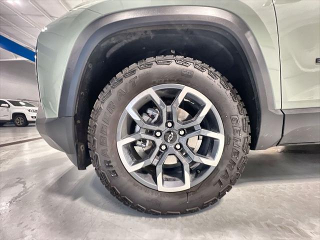used 2025 Chevrolet Equinox car, priced at $35,726