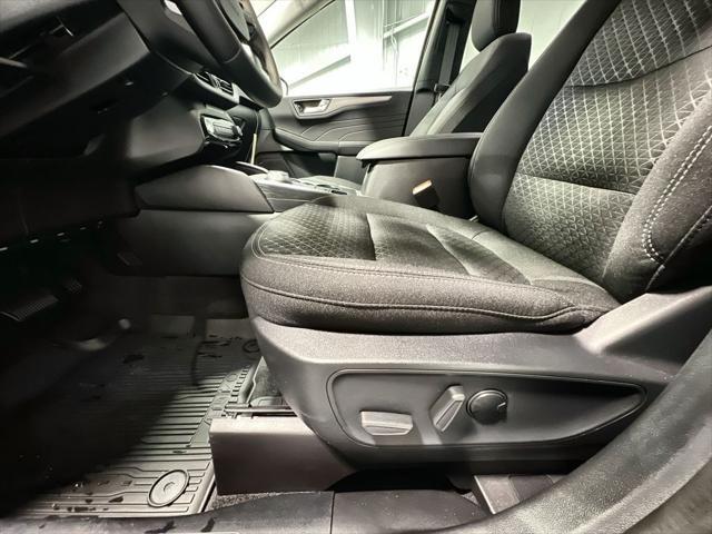 new 2025 Ford Escape car, priced at $31,576