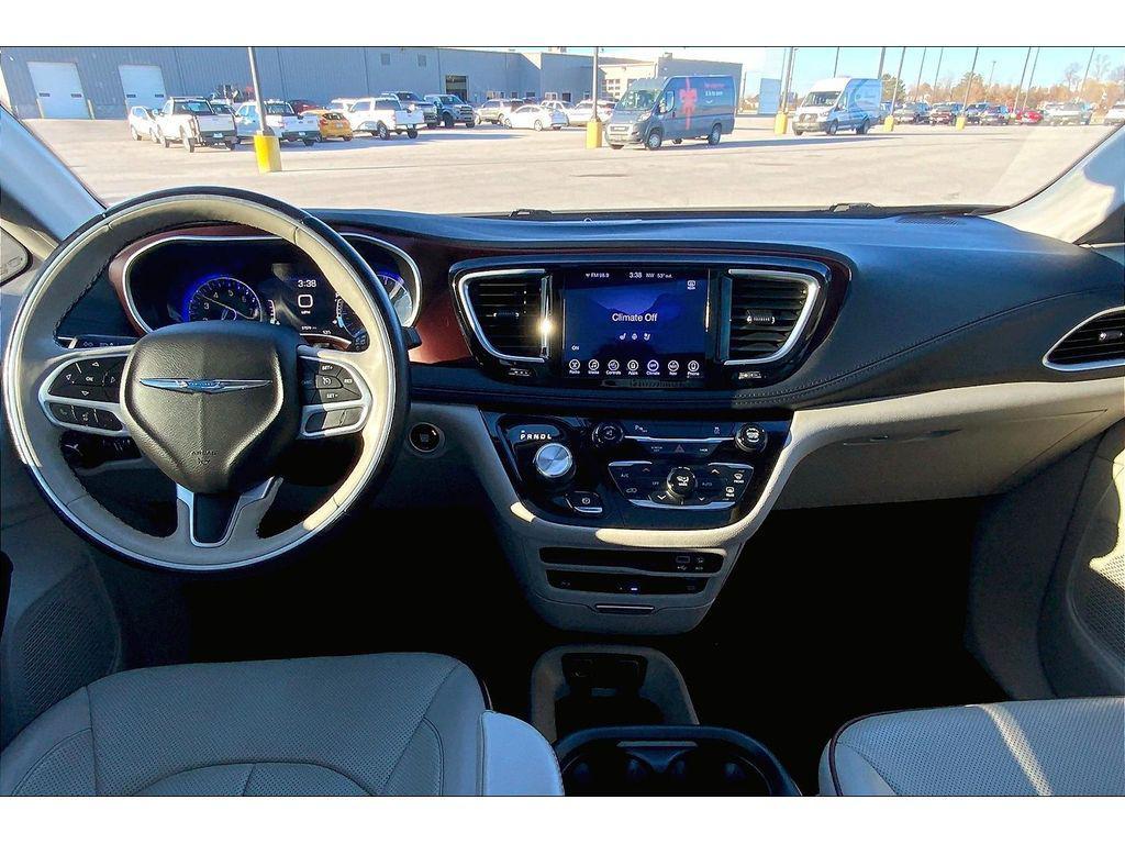 used 2017 Chrysler Pacifica car, priced at $15,657