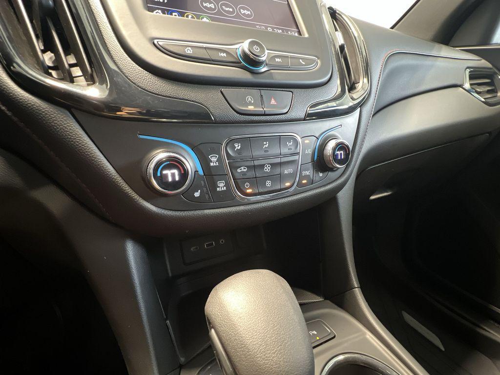 used 2022 Chevrolet Equinox car, priced at $24,047