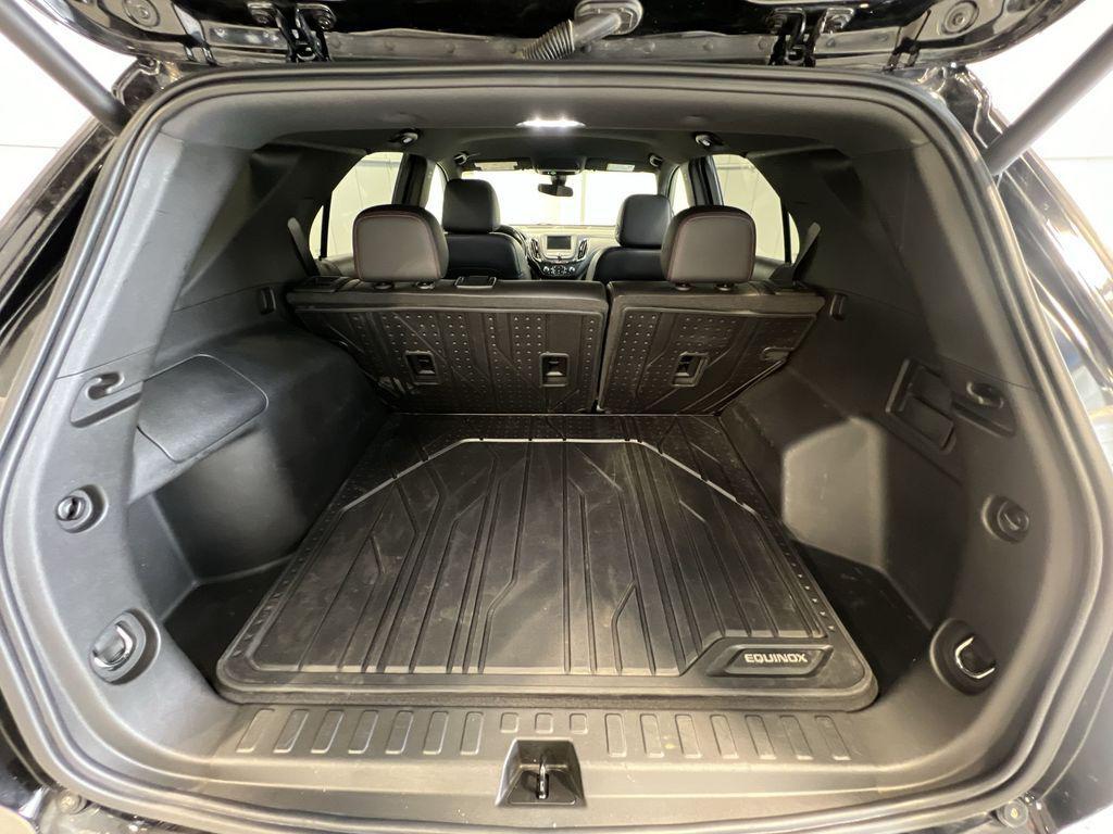 used 2022 Chevrolet Equinox car, priced at $24,047