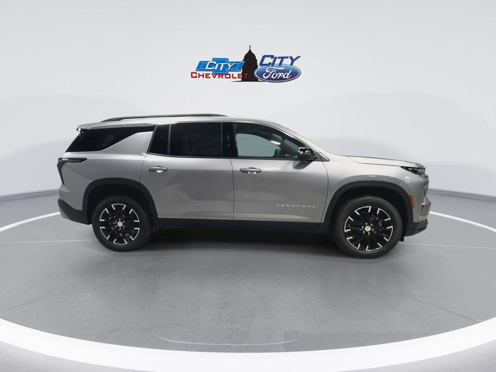 new 2026 Chevrolet Traverse car, priced at $44,944