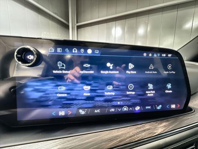 new 2025 Chevrolet Suburban car, priced at $79,824