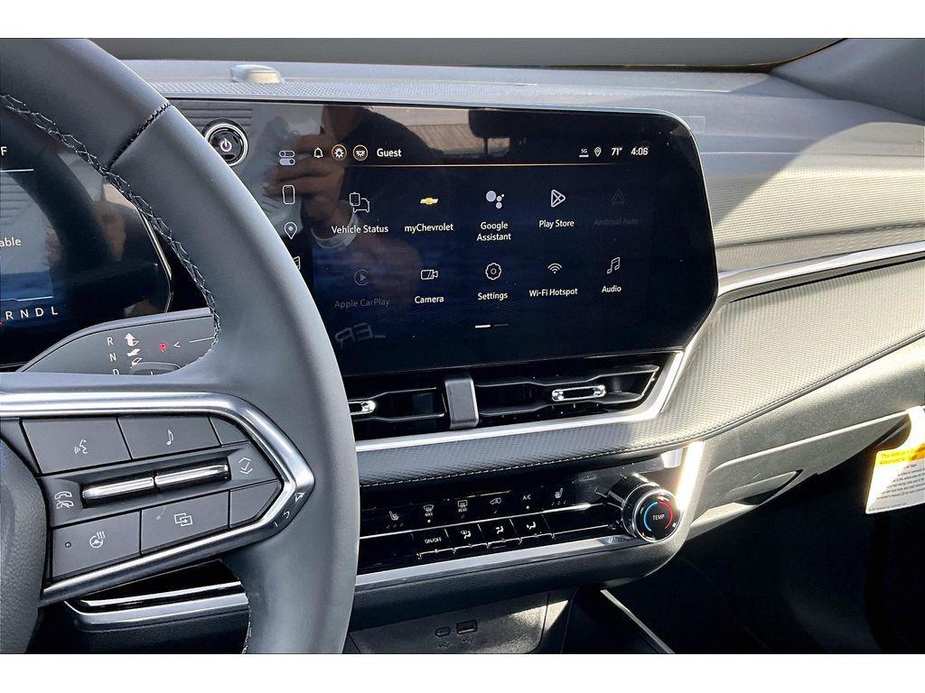 new 2026 Chevrolet Equinox car, priced at $30,495