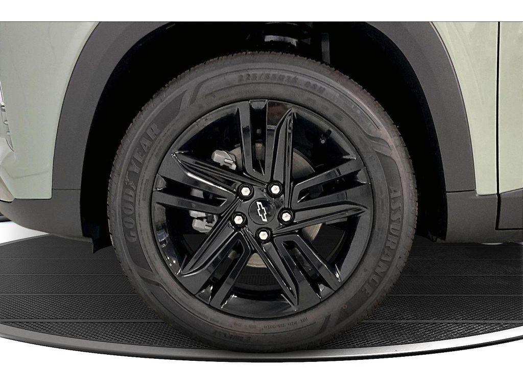 new 2026 Chevrolet Trax car, priced at $27,615